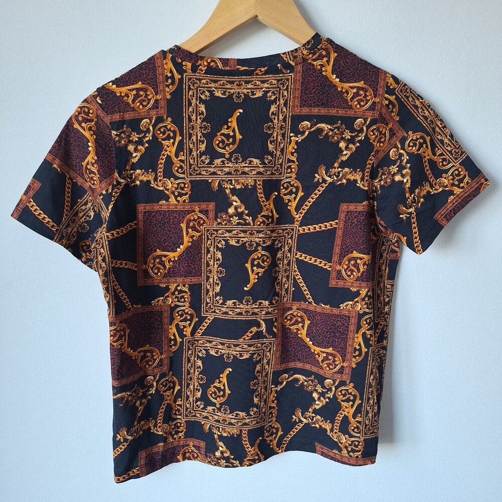Baroque Print Tee - Picture 5 of 9